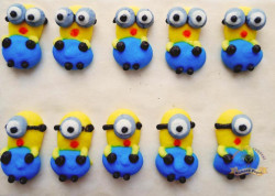 Cukrová dekorace mimoni 10ks - Fagos